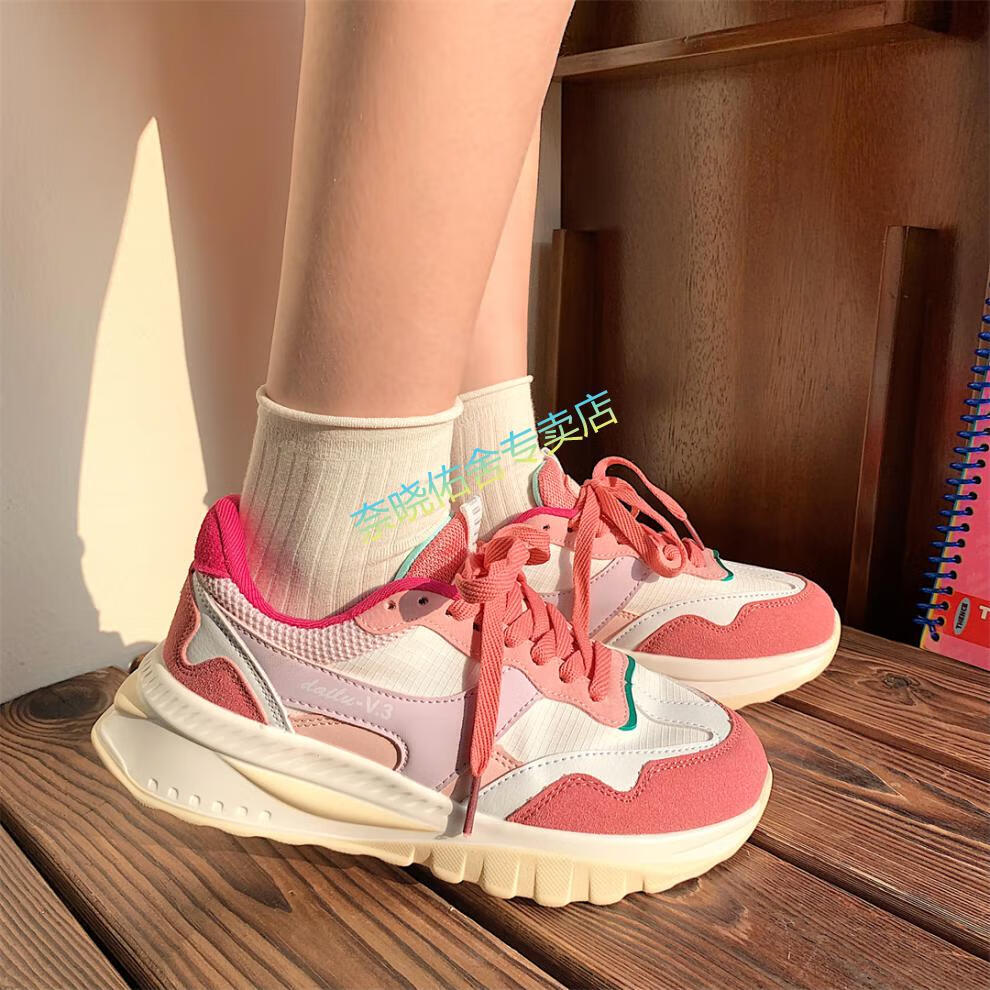 红蜻蜓新品上市粉色老爹鞋女2022春款ins学生百搭小众设计感草莓熊