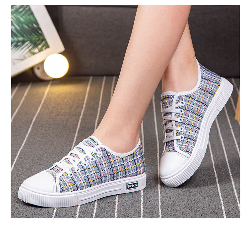 帆布鞋女春夏季透气学生鞋休闲运动板鞋春夏季薄款低帮帆布鞋女时尚