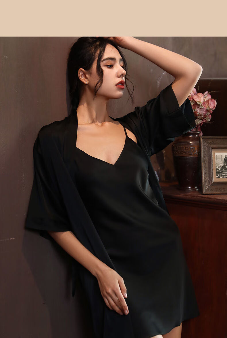 夏季蕾丝性感吊带睡衣吊带睡裙女夏冰丝丝绸薄款蕾丝镂空短裙性感睡衣