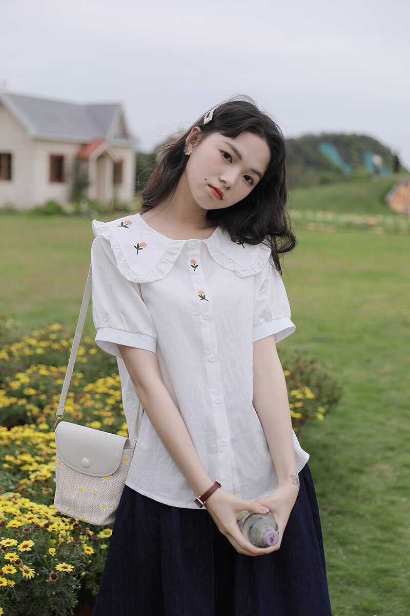 娃娃领衬衫女夏季短袖洋气质2022新款上衣服设计感小众女装潮白色均码