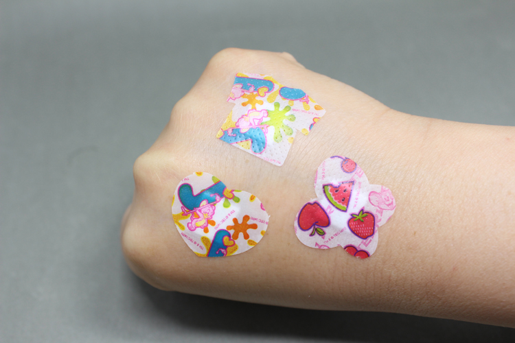 卡通创可贴少女可爱迷你儿童防水透气疫苗贴脸上的脸部痘痘创口贴100