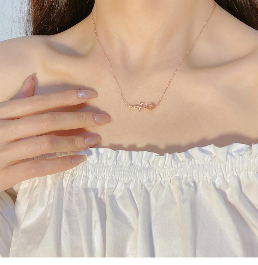 ck女锁骨链玫瑰花项链轻奢小众设计感生日礼物旗舰官方店白金