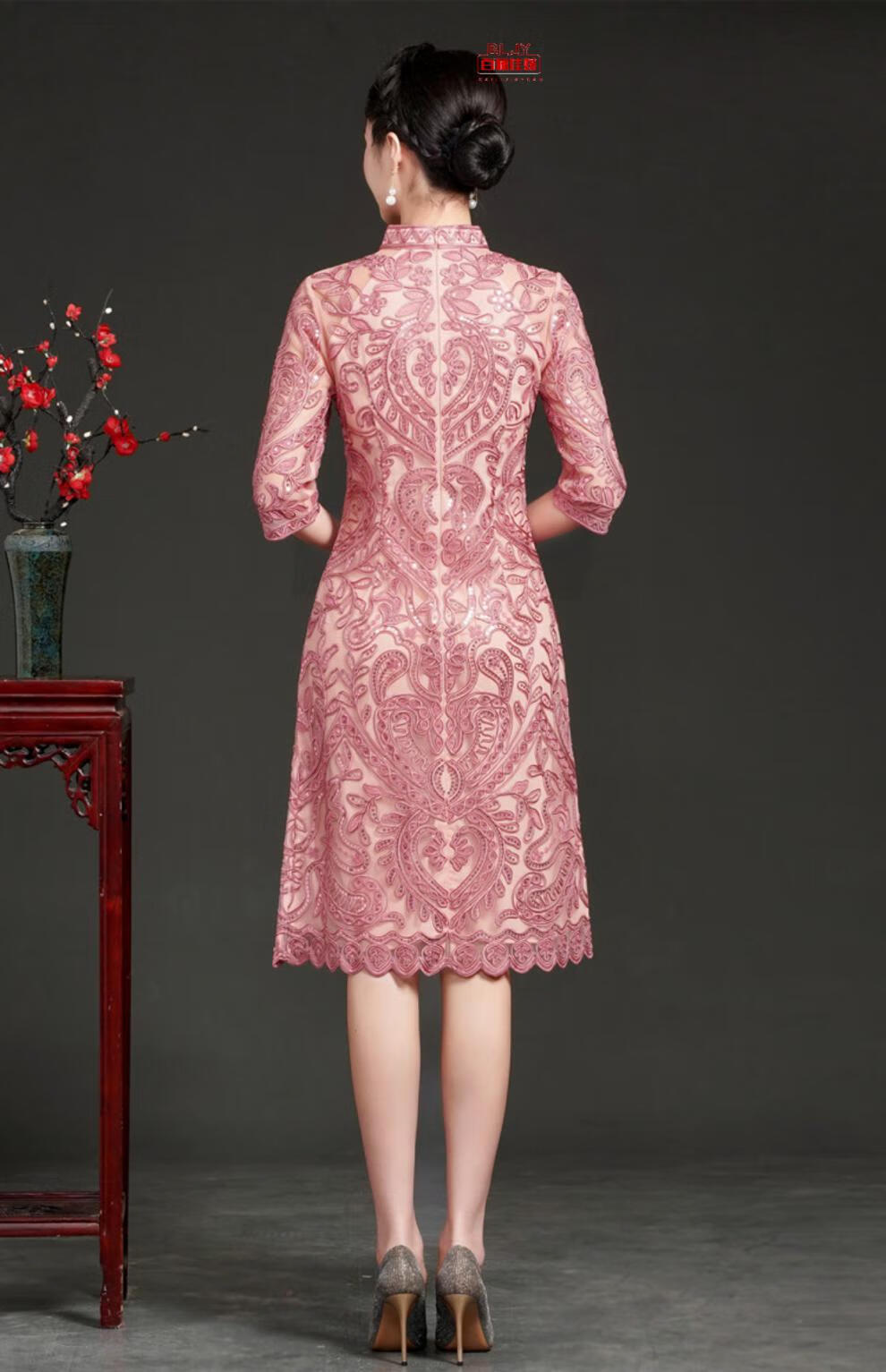 喜婆婆婚宴时尚礼服夏天优雅旗袍洋气年轻丈母娘婚装结婚妈妈连衣裙春