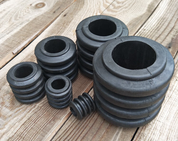 缓冲垫圈聚氨酯牛筋弹性套四连体套 丁腈橡胶 连体套>18*35*35【图片