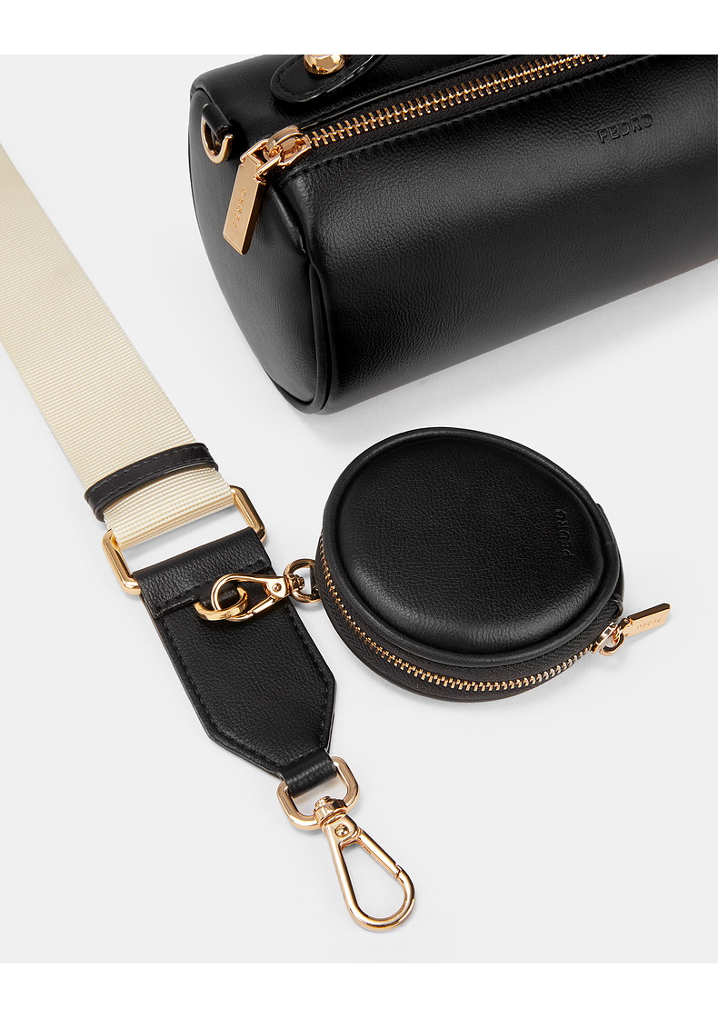 22春季新款pedro撞色可调节宽肩带圆筒斜挎包手提包女包单肩包胸包pw
