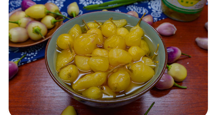 爽脆香辣七彩泡椒广西特产酸灯笼椒小米椒山椒腌制七色五彩椒袋装不瓶