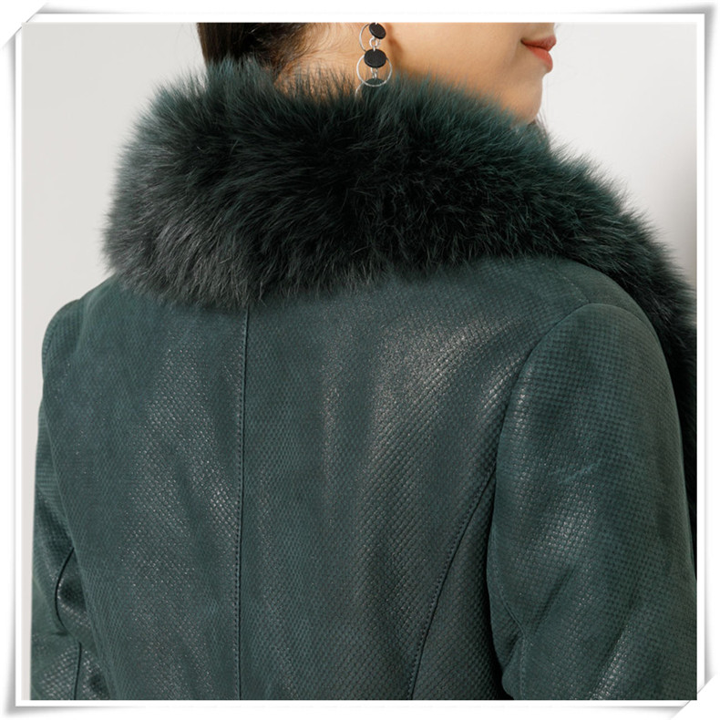 玫而美时尚美丽诺羊羔毛皮毛一体大衣狐狸毛领外套皮草04238