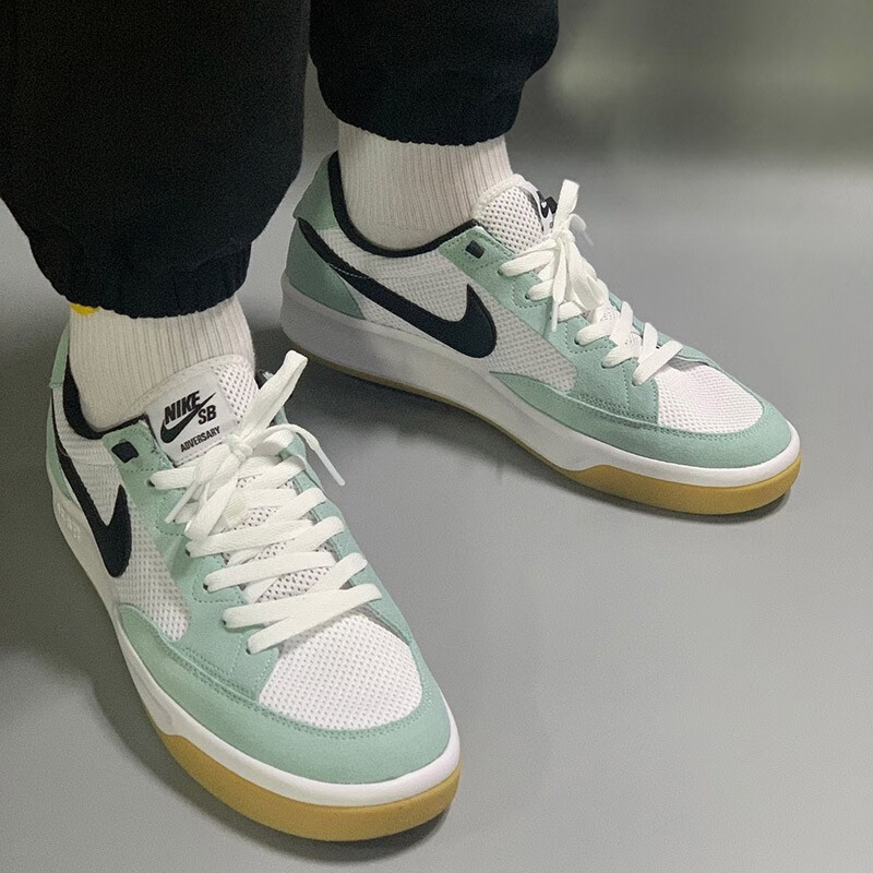 耐克nike男女通款aj空军一号sb鞋dunk sb adversary透气时尚 浅黄色