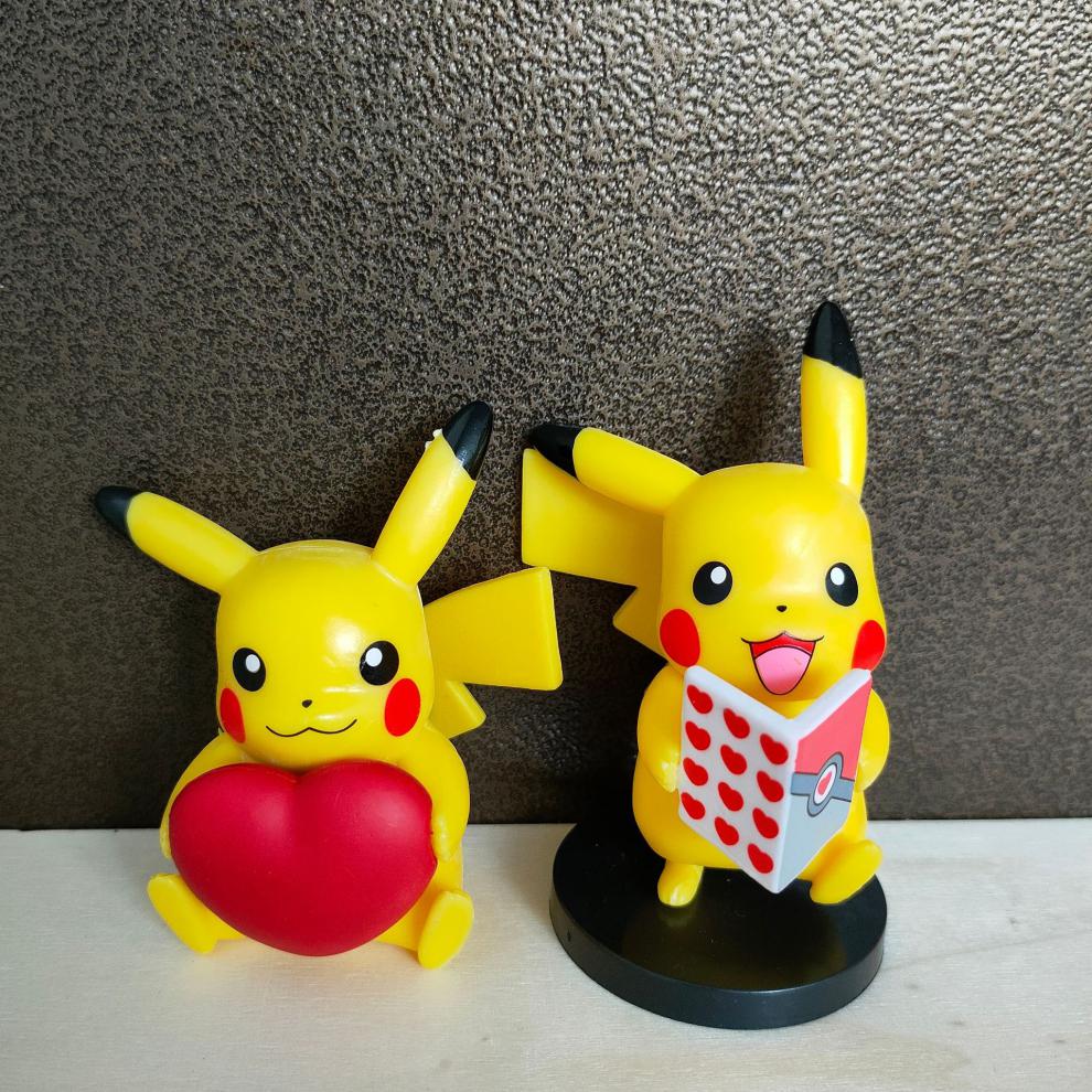 迪士尼520情人节爱心皮卡丘公仔神奇创意生日礼物精灵宝可梦车载摆件
