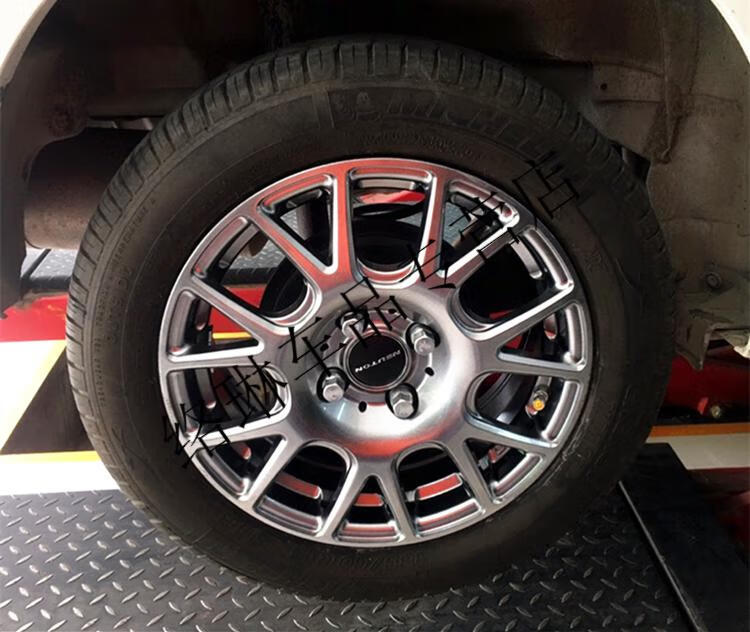 雅泛迪sq15 15x6j 原厂规格 轻量化拉力赛车轮毂 高强度抗冲击定制