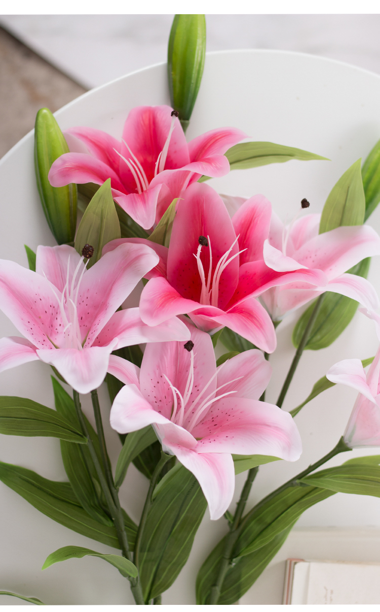 假花客厅餐桌摆花装饰干花茶几摆设件电视柜插花红色百合单枝2花一蕾