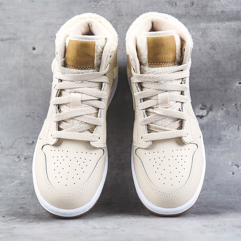 耐克(nike)aj女鞋2022秋季air jordan aj1乔1运动休闲篮球鞋板鞋 do