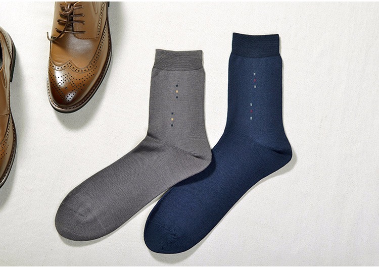 男士袜子袜子微透薄款43-46码皮鞋袜子男 丝光棉中筒6颗花爽滑夏天