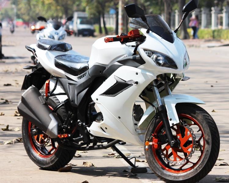 全新地平线摩托车150公路赛重机车越野趴赛助力车整车250 地平线豪华