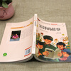The story of Lei Feng with color pictures and phonetic version of children's books for primary school students aged 5-6-8-10 years old, extracurricular readings with pinyin for first and second grade students