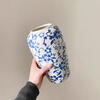 Fan Ye's home-style retro blue and white porcelain ceramic vase, high-end water-based flower arrangement, fresh flowers, living room, entrance hall, restaurant decoration