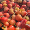In stock Rainier gold cherries imported from Chile 4J fresh fruit yellow large cherries 900g (net weight) exquisite color box Super Big Mac 4J single fruit 32-34mm
