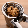 Yiyi Zinc alloy walnut clamp, walnut peeling tool, pecan clamp, nut shelling, hazelnut pliers, zinc alloy is as bright as a mirror
