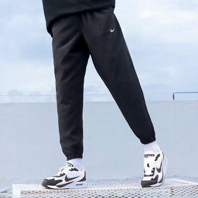 Nike Men's Pants