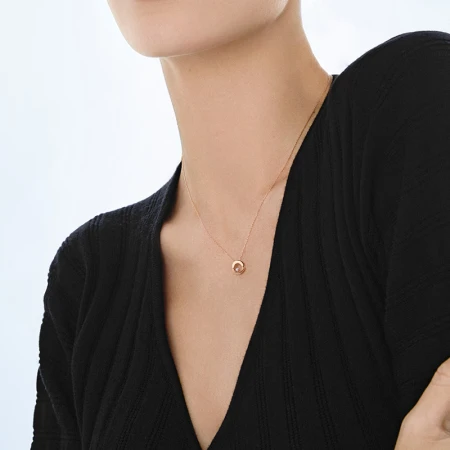 [Spot] IDoRound series 18K rose gold diamond necklace female diamond pendant clavicle chain jewelry ido gift for girlfriend 18K/3 points/spot
