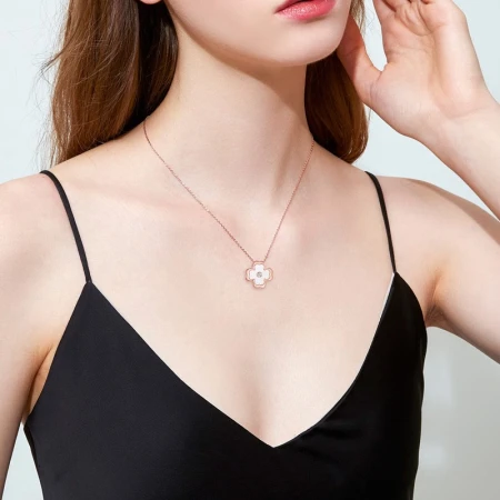 Mingzuan International MZ Pendant Female Lucky Four-leaf Clover Time Roulette Guardian Diamond Necklace [various options] [Clover] Diamond Pendant HEJD031