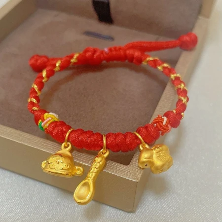Yisheng Gold Baby Bracelet Bracelet 3D Pure Gold 999 Auspicious Three Treasures Gold Pendant Transfer Pearl Red Rope Bracelet Anklet Baby Bracelet One Year Baby Full Moon Children's Day Gift Gold Worry-free Red Rope Bracelet Champion Hat, Spoon, Official Clothes Three-piece Set