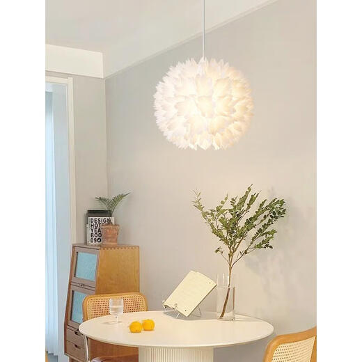 Kreatives Restaurant Kronleuchter Nordic Romantic Flowers Bar Lampe Ins Style Girl Room Beleuchtung warme Schlafzimmer Lampe 9272 Kronleuchter weiß 35 cm Drei-Farben E27 Lichtquelle