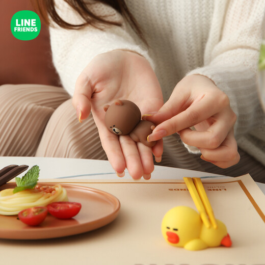Manchaojia LINEFRIENDS chopstick holder cartoon creative personality household chopstick holder cute public meal dining silicone small ornaments BROWN model