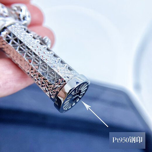 Heye Jewelry Pt950 platinum pendant Leopard rotating cylinder car flower shiny high-end model Men's platinum men's model Single pendant with leather cord 27.8 grams column width 18mm leopard width 22mm buckle height 68mm