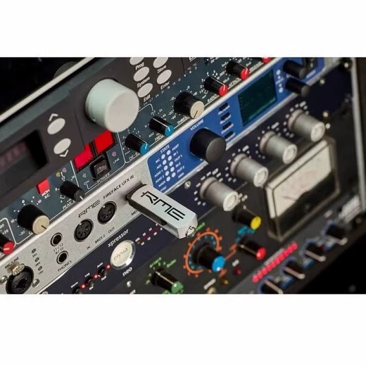 RME FireFace UFX3 UCX2 USB audio interface UFXIII professional recording studio arranger external sound card UFX3 comes with a thousand yuan level debugging + gift package