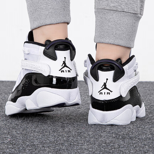 Nike (Nike) Freizeitschuhe Frauenschuhe Sommer Neue Sneakers Air Jordan 6 Ringe GS Sechs-Kronen-Basketballschuhe 323419-104 Schwarz-Weiß-Farben 38 38