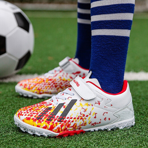 Chaussures de football tangcun pour enfants tf ongles brisés velcro pour garçons et filles élèves de l'école primaire professionnels formation de taille pour enfants de taille spéciale 6199 blanc et rouge brandissant 33 chaussures de sport standard taille
