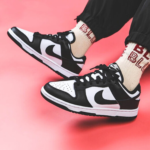 
Nike basketball shoes men's shoes DunkLowSB low-top sports casual shoes versatile and fashionable lightweight breathable skateboard shoes trendy products DD1391-100/Black and white panda 43