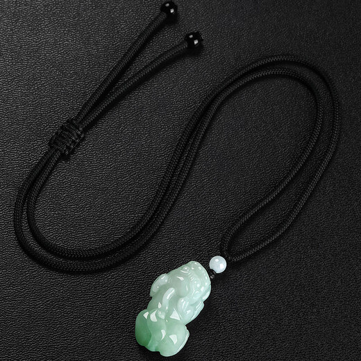7000-Year-Old Jadeite Pixiu Pendant, Type A, Men’s and Women’s Jade Pendant, Comes with Identification Certificate