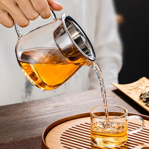 WINTERPALACE heat-resistant glass fair cup tea divider tea drain integrated tea sea filter male cup Kung Fu tea set thickening set 400ml + tea drain