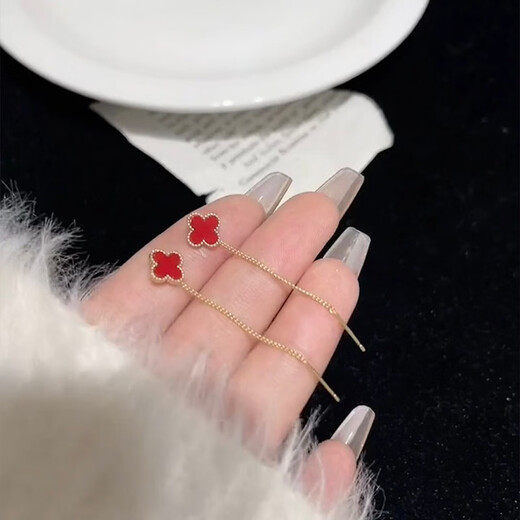 Mansheng red four-leaf clover tassel earrings for women 2026 new high-end light luxury niche unique simple temperament earrings pair