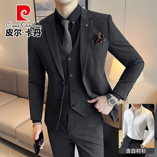 Pierre Cardin Groom Costume Men Business Professional Wear Forme Warid Robe Handsome Casual Slim Large Taille Men Black Four Pièce Costume (costume + pantalon + Vest + chemise)