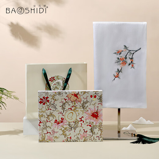 
Gem butterfly handmade Su embroidered silk scarf mulberry silk scarf cheongsam shawl female mother birthday gift box freelani fragrance