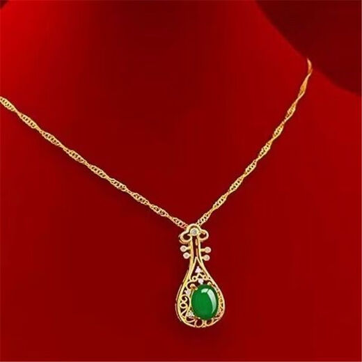 Jinshitong Old Phoenix Gold Store Diez mil personas agarra Hong Kong Vietnam Gold Collar de girasol colgante de giras girasol regalo Flower Fish Bone .8 Gramos se venderán por 5,999 yuanes