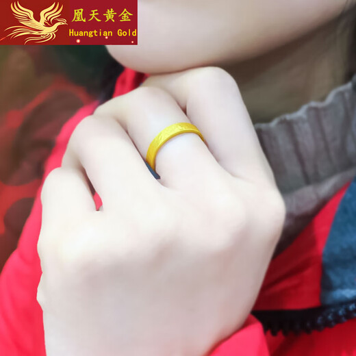 Huangtian gold ring for men and women 999 solid gold ancient hammer pattern ring flat ring couple tail ring pair ring gift No. 25 gold weight 6.21g face width about 4mm