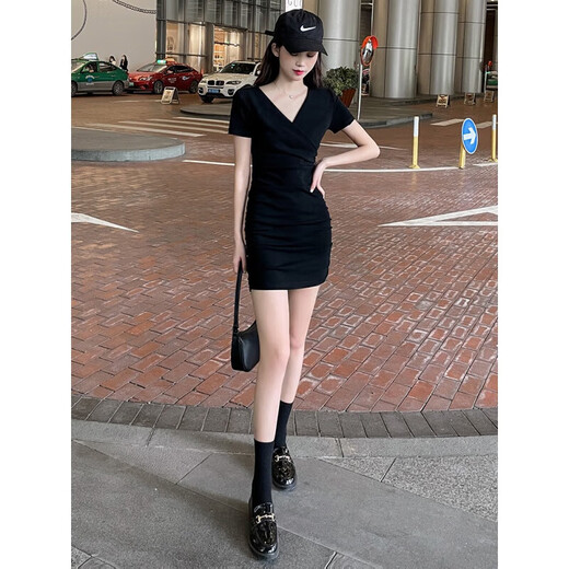 忆静萱（YIJINGXUAN）v领黑色性感包臀裙连衣裙2025新款女纯欲夜店修身显瘦气质裙子夏 黑色 M 建议93-103斤