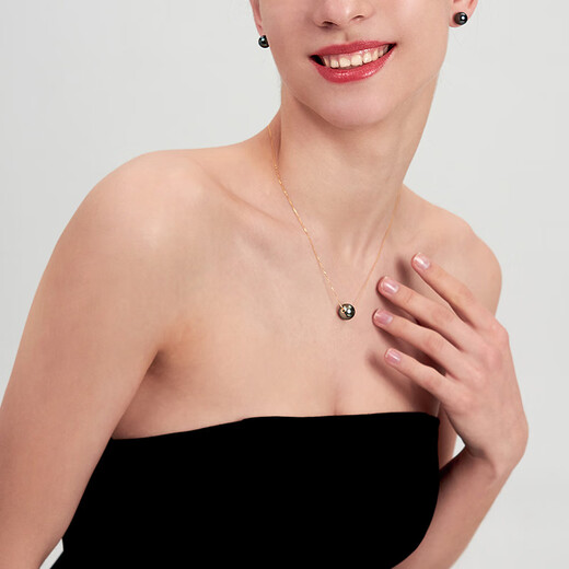 Muqin Tahitian black pearl pendant Passepartout necklace 18K gold seawater pearl pendant single neck chain clavicle chain 9-10mm