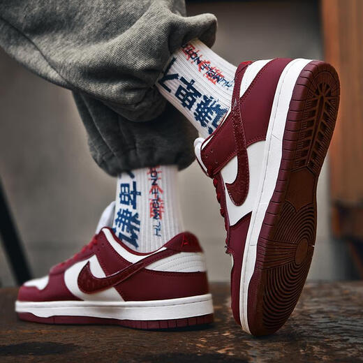 Putian Shoes Putian AJ Мужская обувь Dunk Sb Panda Spring Официальная флагманская флагманская низкая вершина AJ1 ботинки женская ВВС номер один большой ребенок 1699 метров зеленый однослойный однослой 36 размеров 36