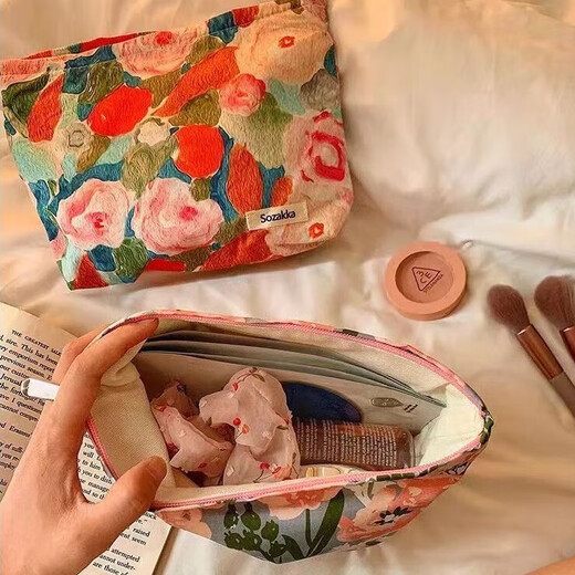 Fan Yejia Ins Style Make -up -Beutel große Kapazität tragbare Innenverbindungsbeutel Hautpflegeprodukte Aufbewahrungstasche Jacquard Tuch Zertifikat Toilettenbeutel Ölmalerei Orange Pulver 26*19*5 cm