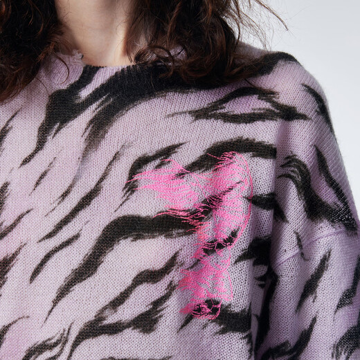 JNBY / JIANGNAN TISSE AUTOMNE ET PALLE DE LOODE D'HIVER POUR FEMMES LOBE ROUND COUP SOFFY FLUFFY CHARFFORM ET CASSÉE 5N9313200 683 / POUDRE LUMIR MILET M M