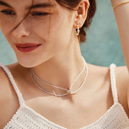 HEFANG He Fang Jewelry Starlight Twist Necklace Silver Elegant Ladies Light Luxury High-end Birthday Gift for Girlfriend Silver