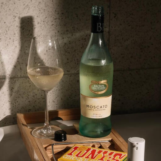 Blang Brothers Blang Brothers Australia Импорт Brown Brothers Wine 750ML Double Pack Москато сладкое белое вино