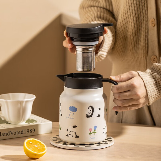 Moderne Hausfrau Mototo Panda Thermosmos mit Tee -Partition Haushalt große Kapazität Heißkapital Cartoon Thermoses gedünstetes Teekannengeschenk Panda Riverside Tee Partition Thermos