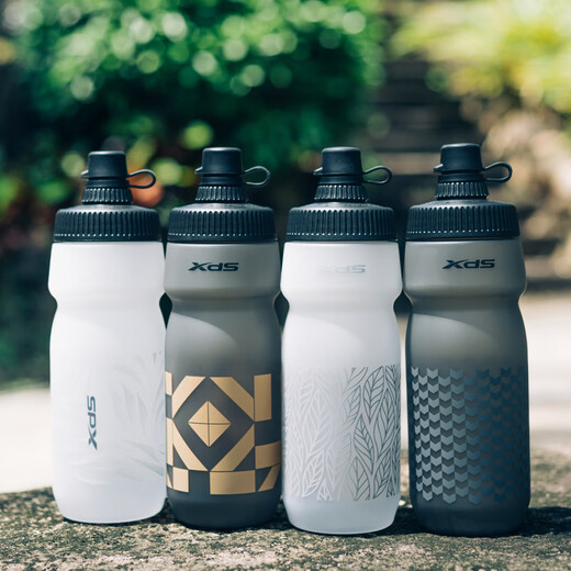 喜德盛挤压式运动水壶JT-WB230户外骑行装备容量700ML 深灰磨砂格纹