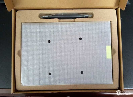 汉王（Hanvon）Wacom新品CTL-672数位学习板中号红黑版 手绘图画电子CTL-671 CTL-672全新板子+笔+线+笔芯 21x14.7cm
